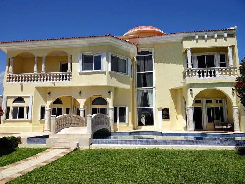 Casa Margarita Hotel Boutique Cancun Exterior photo